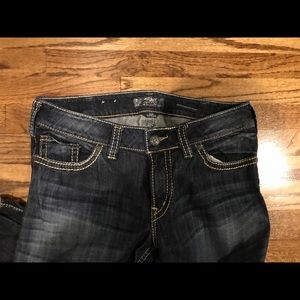 Buckle Silver Jeans - excellent condition